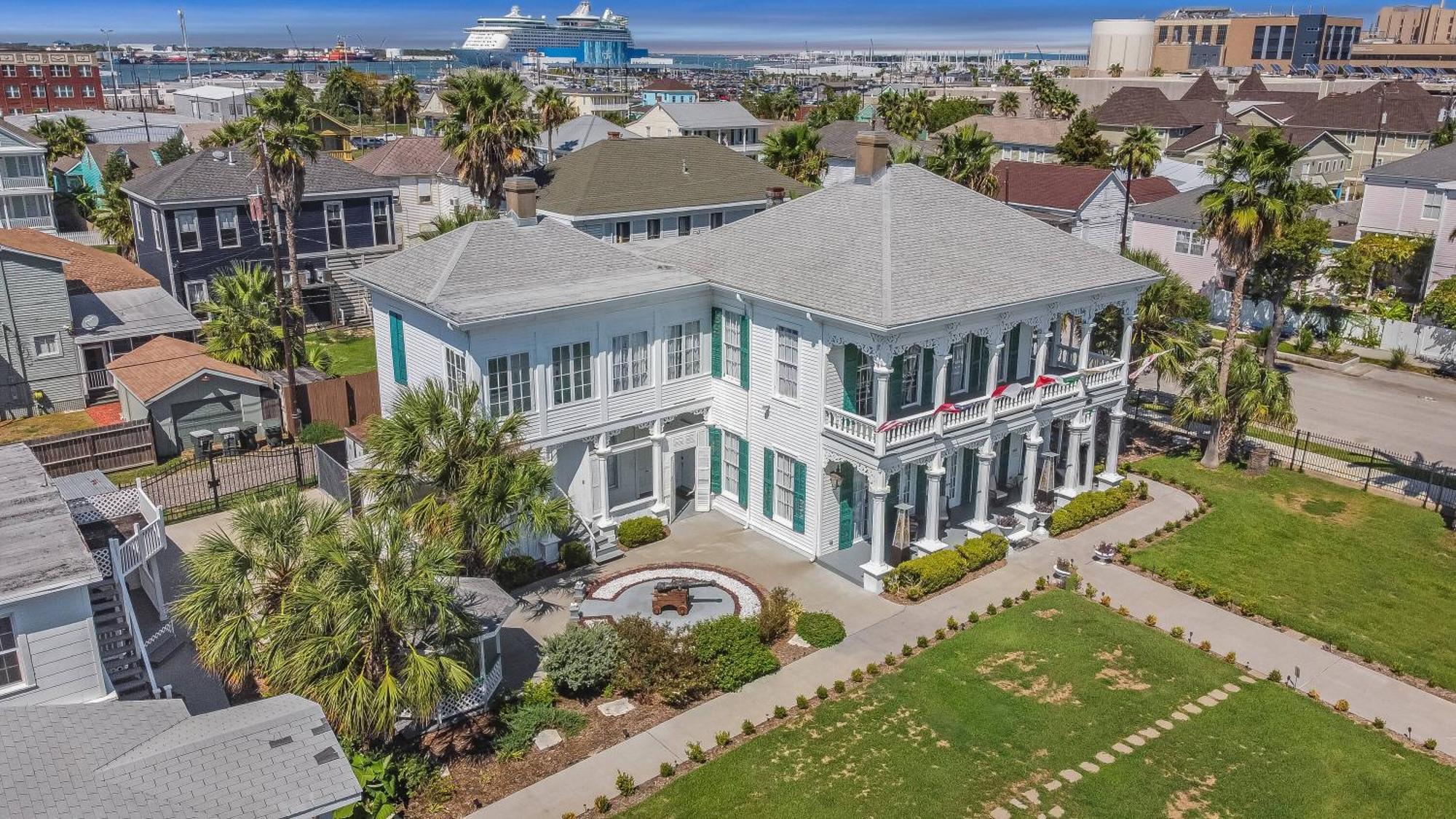 The George Manor Acomodação com café da manhã Galveston Exterior foto